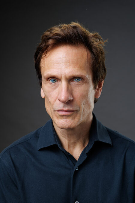 Simon Merrells